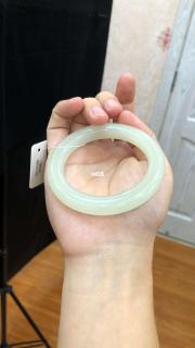 二歌美玉新疆和田玉顶级高冰胶浅晴水手镯